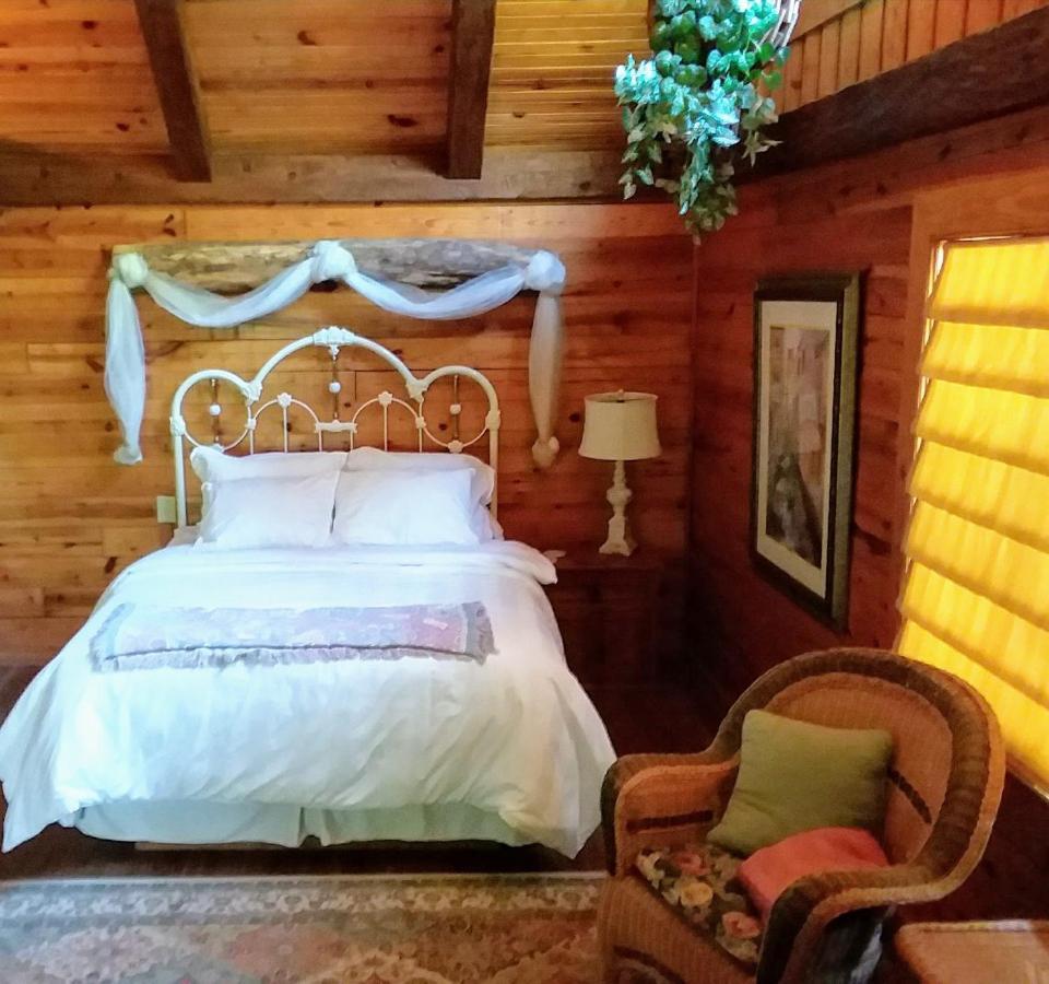 Cherokee Mountain Log Cabins Eureka Springs Exterior foto