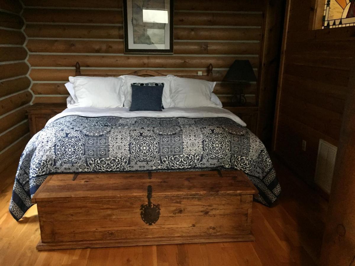 Cherokee Mountain Log Cabins Eureka Springs Exterior foto